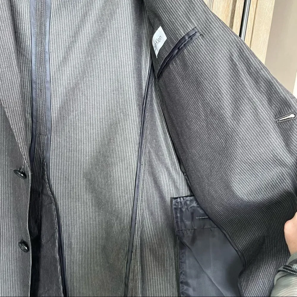 Calvin Klein sports coat blazer size small 38R  dark grey